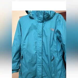 The north face women’s windbreaker